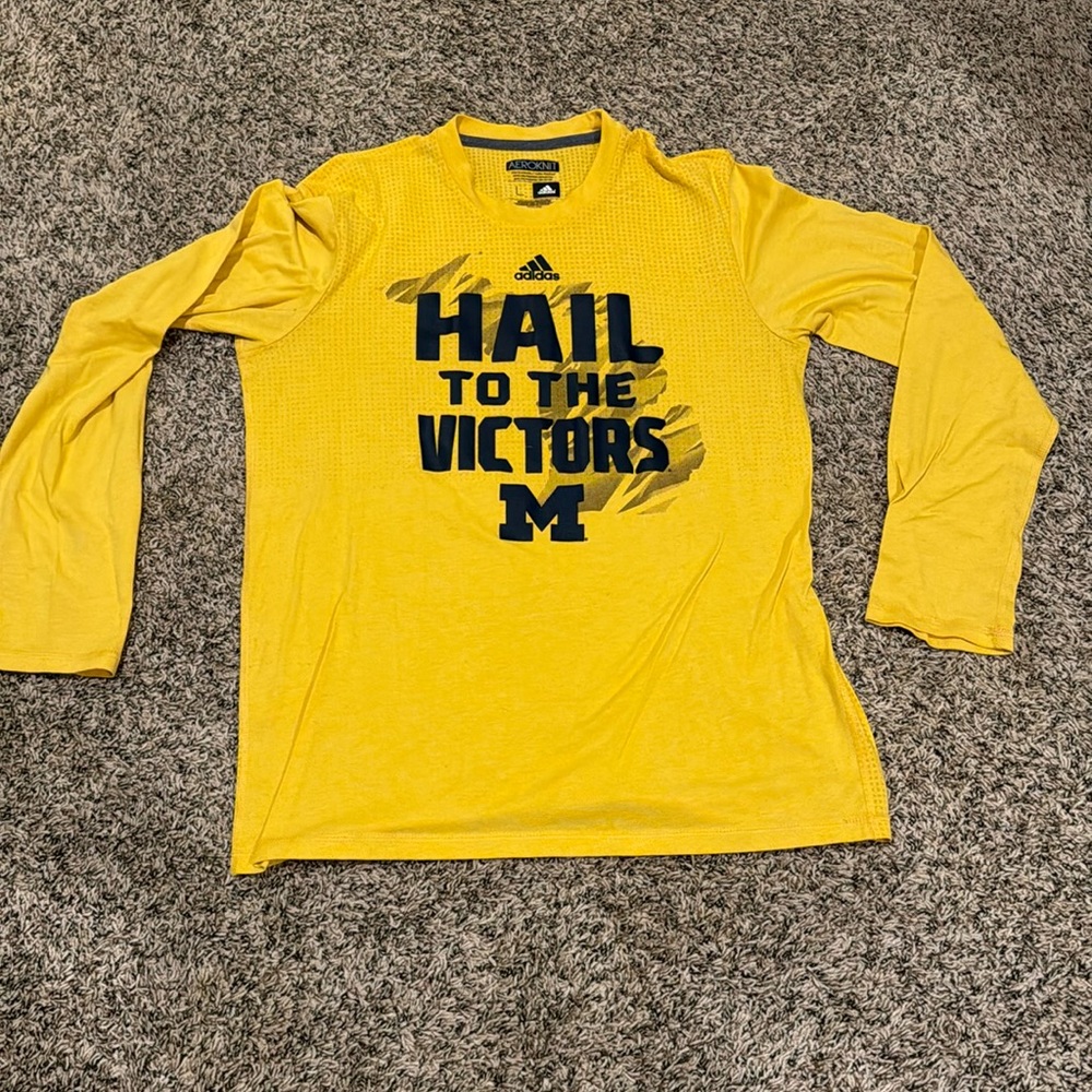 “HAIL TO THE VICTORS” ADIDAS LONG SLEEVE AEROKIT LARGE TEE